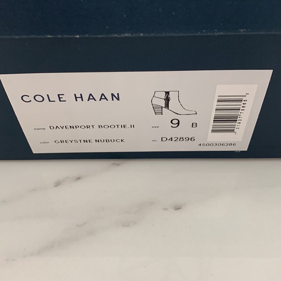 Cole Haan Davenport Bootie Size 9 - Picture 10 of 11